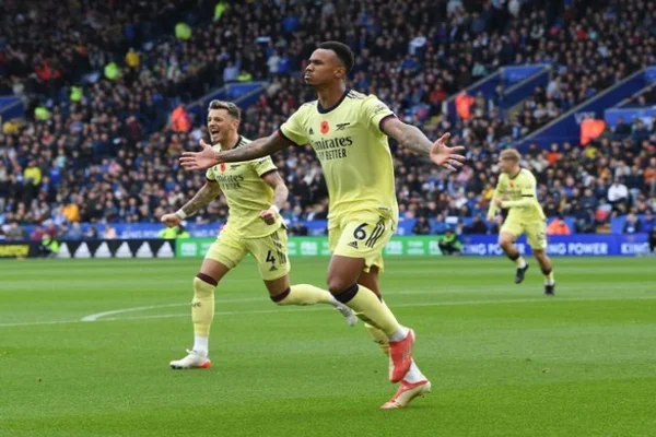 Gabriel - cầu thủ 23 tuổi có khả năng gắn kết hàng phòng ngự Arsenal