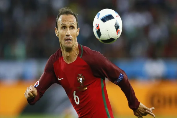 Carvalho là mẫu trung vệ phòng ngự tốt