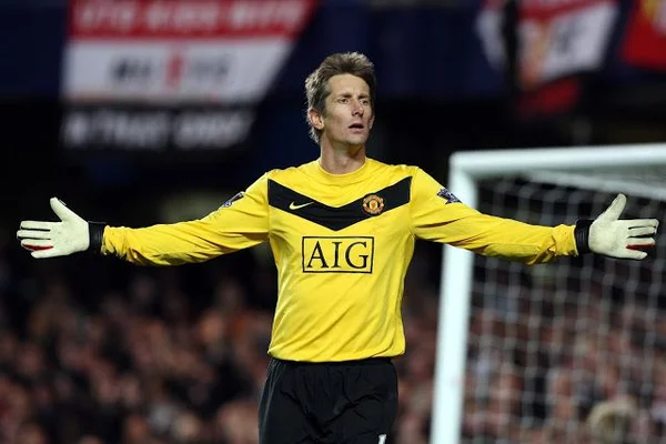 Frank Moss là một thủ môn giỏi của Arsenal