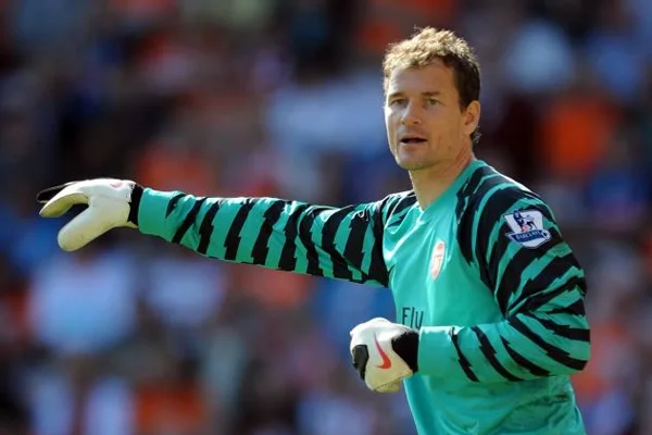 Lehmann là thủ môn xuất sắc của Arsenal