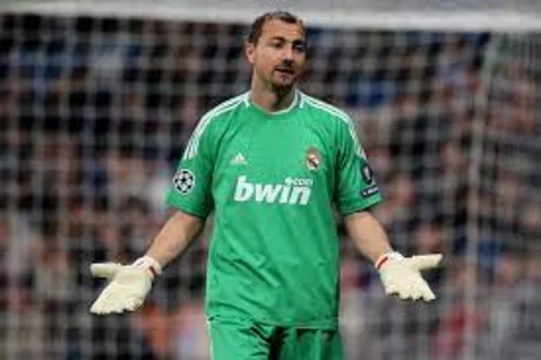 Thủ môn Jerzy Dudek