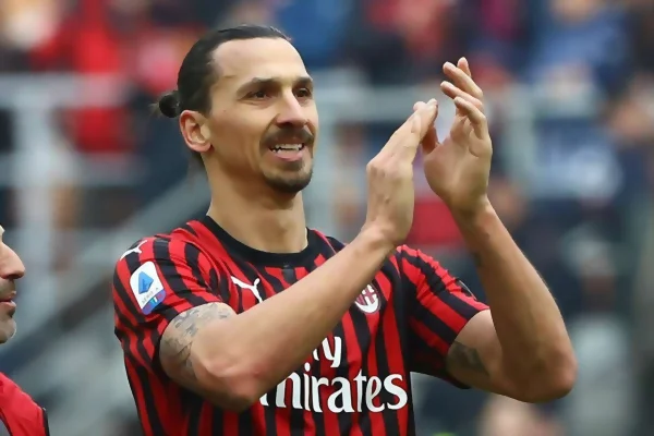 Tiền đạo cắm Zlatan Ibrahimović ghi được 17 bàn thắng trong 27 lần ra sân với màu áo AC MIlan