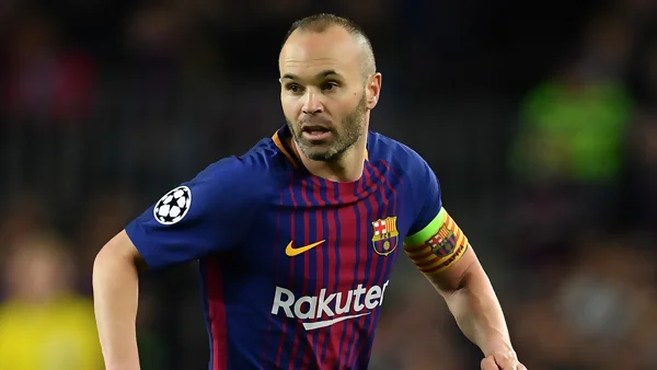 Iniesta giành được cú ăn ba châu lục với Blaugrana.