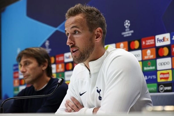 Harry Kane khẳng định sẽ không rời khỏi Tottenham