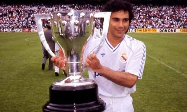 Tiểu sử Hugo Sanchez có sự nghiệp sân cỏ thành công vẻ vang