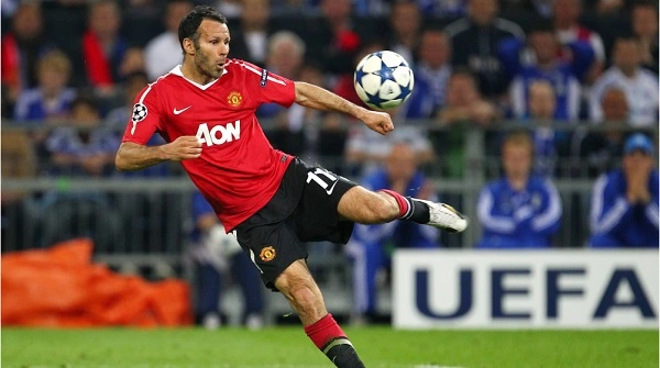 Ryan Giggs là một cựu cầu thủ, huấn luyện viên tài năng
