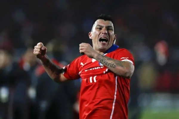 Cầu thủ Gary Medel