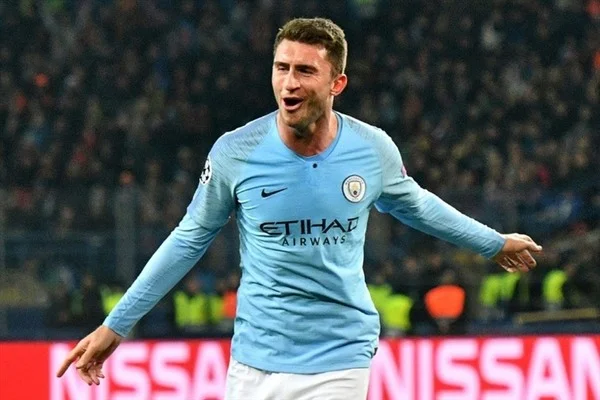 Aymeric Laporte là trung vệ thuận chân trái đá hay nhất Laliga