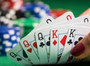 Game bài phỏm xuất hiện lần đầu tiên tại miền Bắc nước ta