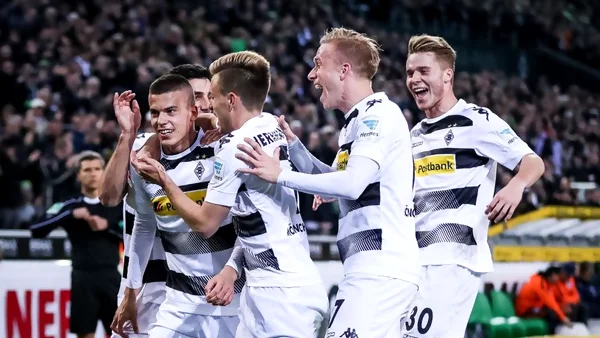 Borussia Monchengladbach đứng ở vị trí thứ 2