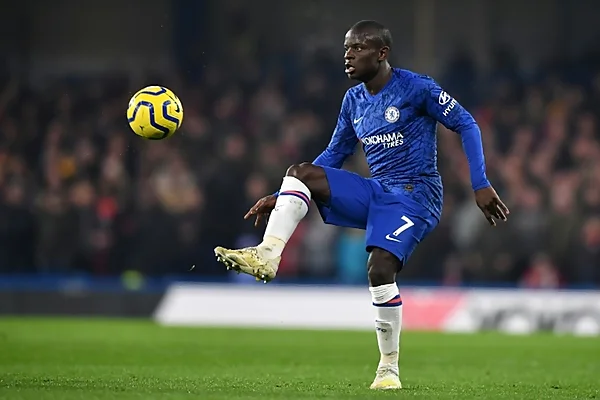 Kante đạt danh hiệu vô địch giải bóng đá Premier League.