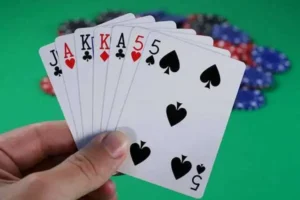 Game bài sâm lốc rất được yêu thích bởi có tính giải trí cao