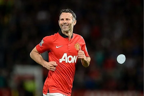 Ryan Giggs thuộc lớp cầu thủ kỳ cựu đóng góp nhiều nhất cho MU