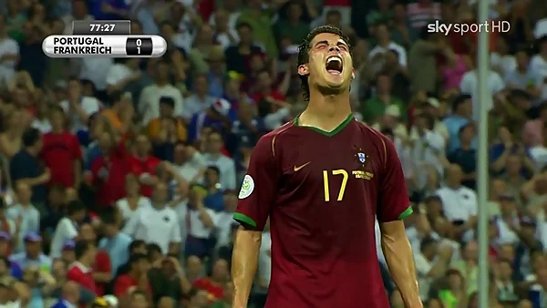 Tại World Cup 2006, Ronaldo giữ vị trí thứ hai trong top vua phá lưới tại vòng loại.