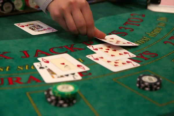 Lưu ý khi sử dụng tool hack baccarat