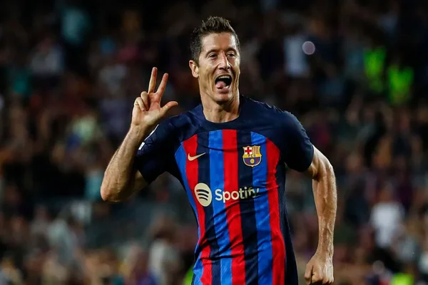 Robert Lewandowski ghi được 73 bàn thắng.