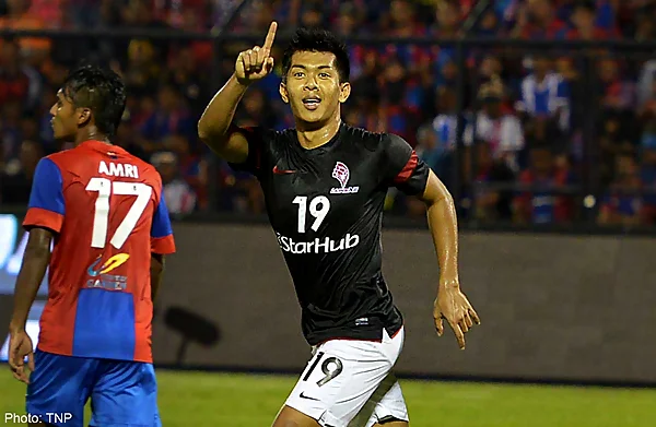 Khairul Amri - chân sút hàng đầu của lịch sử bóng đá Singapore