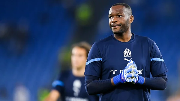 Steve Mandanda - thủ môn vĩ đại người Pháp
