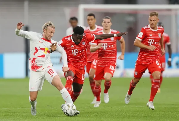 Tâm điểm vòng 16 Bundesliga là cuộc đối đầu giữa Bayern và Leipzig