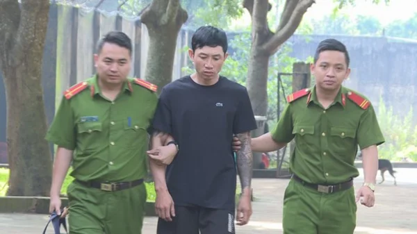 Mơ thấy công an bắt tội phạm