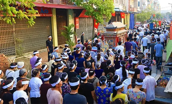 Mơ thấy đưa tang là một điềm báo lành cho người chiêm bao