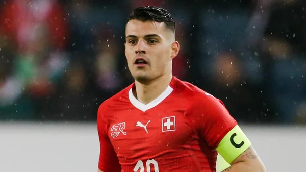 Đội trưởng Xhaka cùng đồng đội sẽ cùng Thụy Sĩ bắt đầu chiến dịch WC 2022 tại bảng G