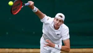 Thuật ngữ cú đánh Ace chỉ điều gì trong bộ môn tennis