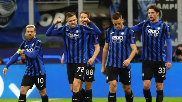 Các cầu thủ Atalanta luôn chiến đấu với tinh thần cao