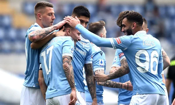 CLB Lazio đang có một tinh thần chiến đấu mạnh mẽ