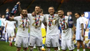 Leeds United từng là CLB bóng đá rất mạnh