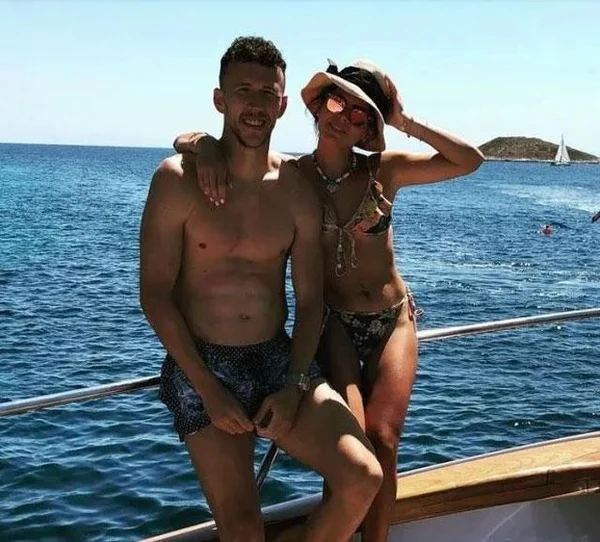 Josipa Perisic tình tứ bên tình yêu Ivan Perisic