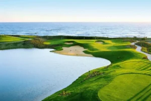 Sân golf kề sát biển là đặc trưng của các sân golf tại Vũng Tàu