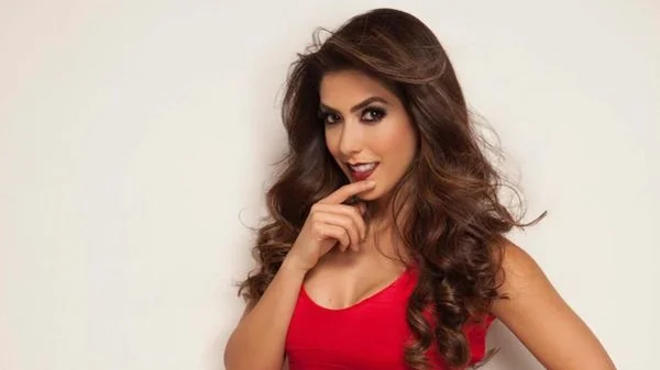 Hình ảnh Daniela Basso xinh đẹp, rạng ngời trước ống kính máy ảnh