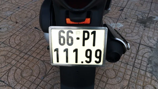 Gặp biển số 66 trên đường
