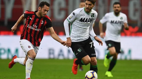 Soi kèo trận Salernitana vs AC Milan ở vòng 16 Serie A 2022/2023