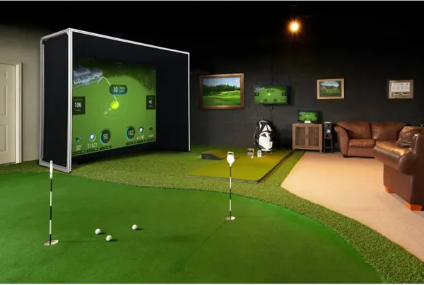 Tập golf trong nhà là hình thức được nhiều người lựa chọn
