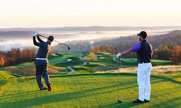 Tại sao cần phải nắm được các thuật ngữ trước khi chơi golf?