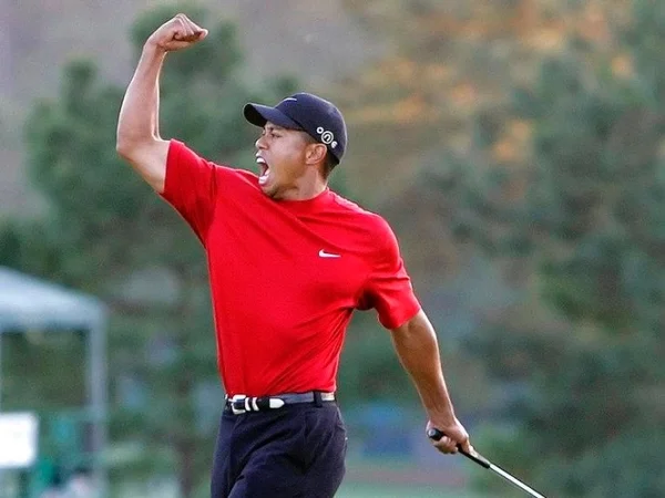 Tiger Woods luôn thể hiện được đẳng cấp của bản thân