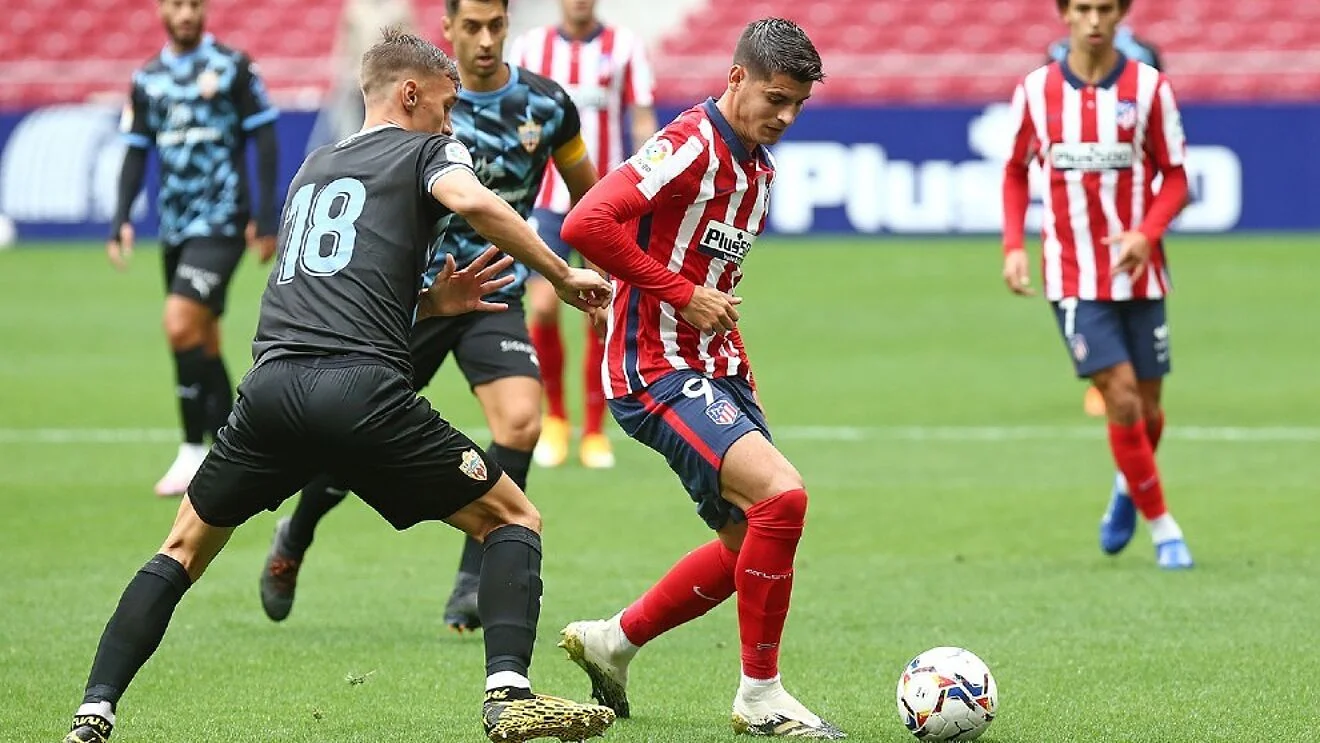 Soi kèo cặp đấu Almeria vs Atletico Madrid tại vòng 17 La Liga 2022/2023