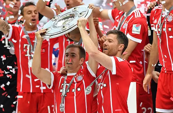 Bayern Munich là nhà vô địch của Bundesliga mùa 2005-2006