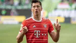 Robert Lewandowski vẫn là cầu thủ ghi bàn nhiều nhất của giải Bundesliga 2018-2019