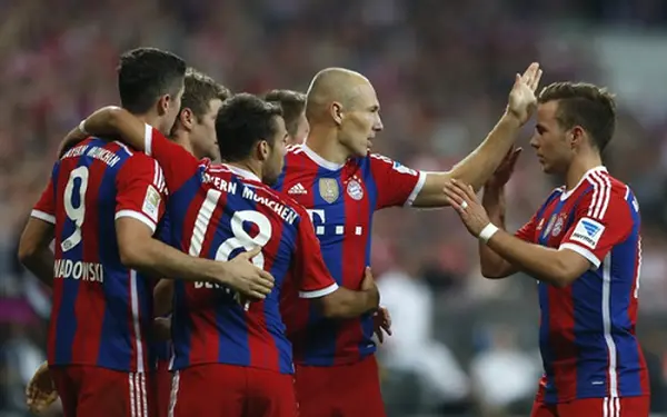 Bayern Munich xác lập kỷ lục 100 bàn thắng trong Bundesliga 2019-2020