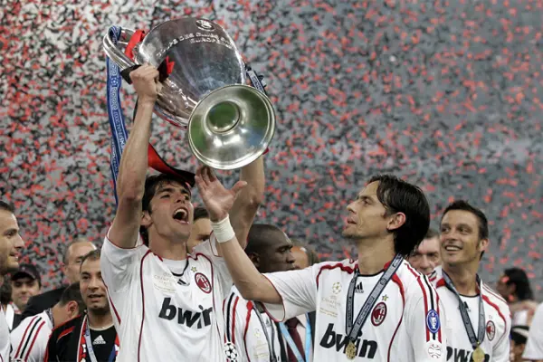 Kaka là cầu thủ ghi bàn hàng đầu Champions League mùa 2006-2007