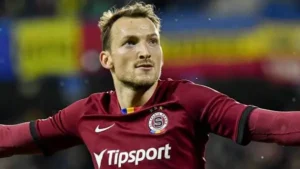 Libor Kozak là cầu thủ ghi nhiều bàn thắng nhất tại Europa League mùa 2012-2013