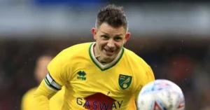 Jamie Cureton đạt danh hiệu Vua phá lưới