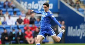 Nicky Maynard cùng Peter Whittingham cùng ghi được 21 bàn trong giải đấu