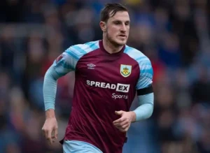 Chris Wood  đạt danh hiệu Vua phá lưới mùa này