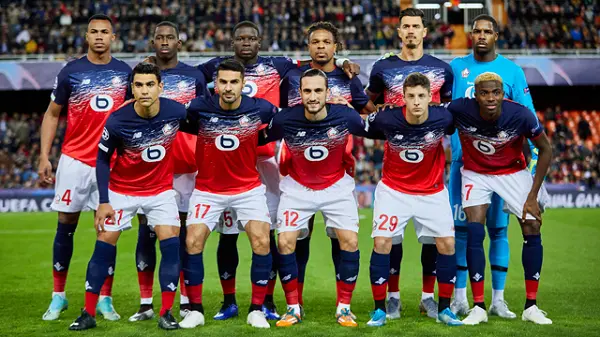 Lille OSC xếp hạng 1 sau giải đấu 2010-2011 kết thúc